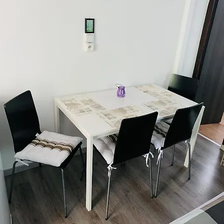 Bitter Sukromne Apartament Štúrovo