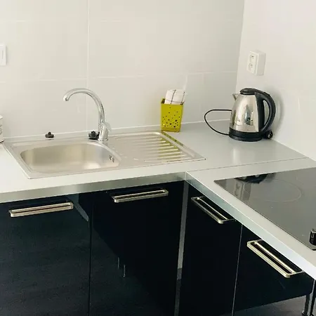 Bitter Sukromne Apartament Štúrovo
